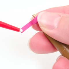 Lepidlo na quilling s přesným aplikátorem